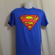 t-shirt superman logo