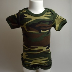 romper groene camo mouw