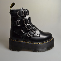 dr martens jadon max hardware
