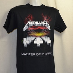 t-shirt metallica masters of puppets