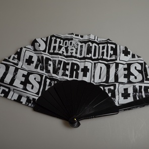 waaier hardcore never dies wit