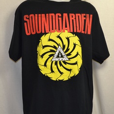 t-shirt soundgarden bad motherfinger