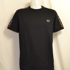 t-shirt fred perry taped m4613-154 zwart 