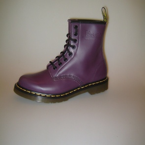 dr martens 1460 smooth purple