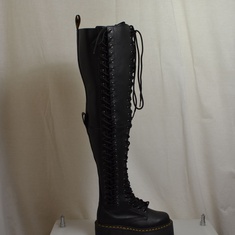 dr martens azreya virginia zwart 