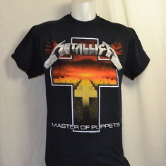 t-shirt metallica masters cross